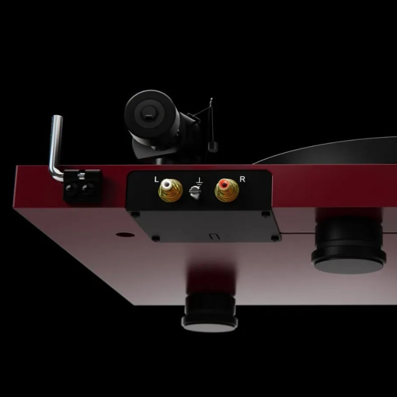 Pro-Ject Debut Carbon EVO  2 Tornamesa Hi-Fi Conectores