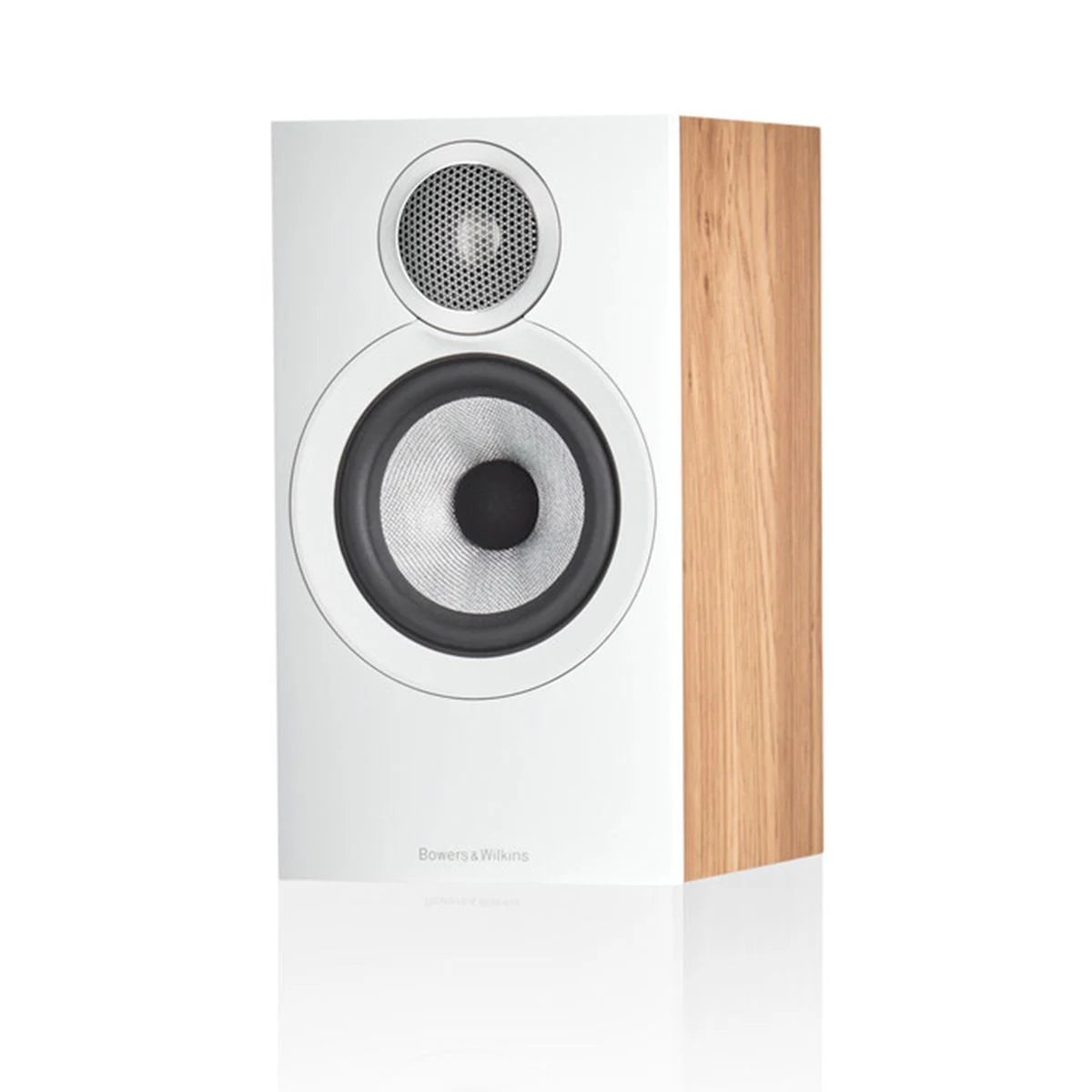Bowers & Wilkins 607 S3 par de bocinas HiFi de librero madera